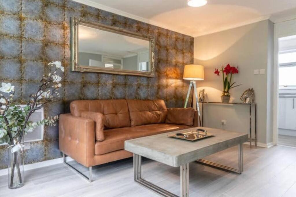 Apartamento Cosy 1 Bed With Parking In City Centre Glasgow Exterior foto