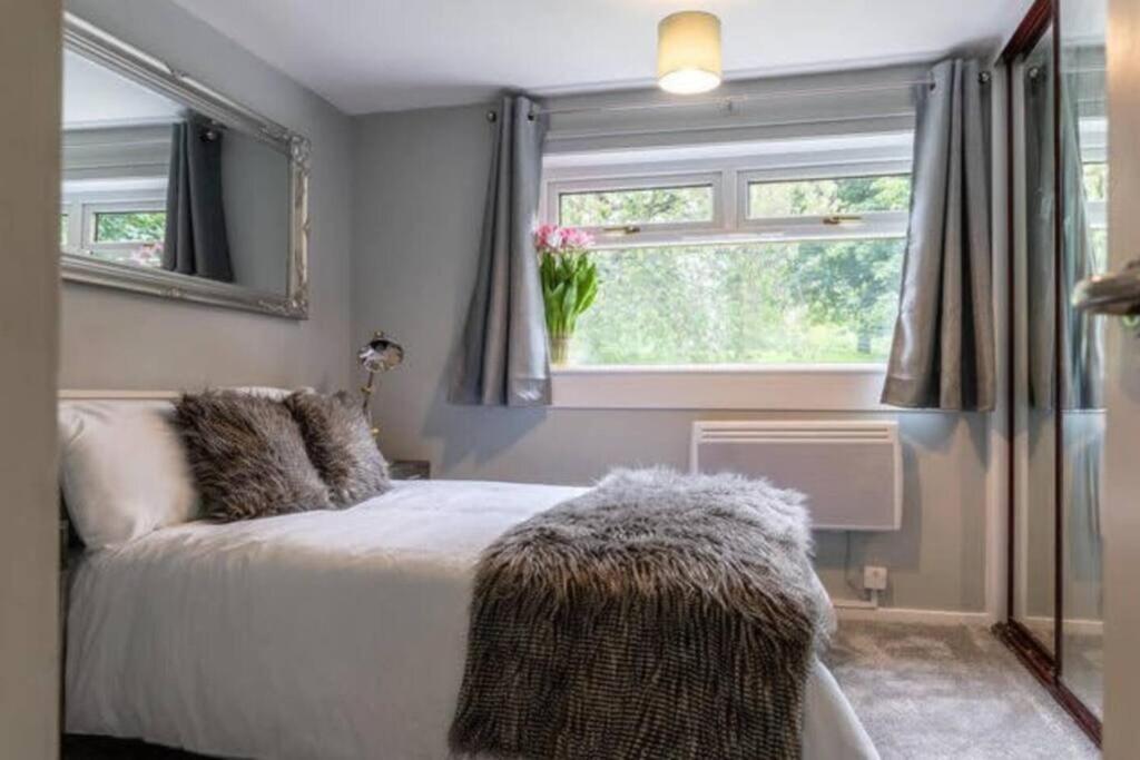 Apartamento Cosy 1 Bed With Parking In City Centre Glasgow Exterior foto